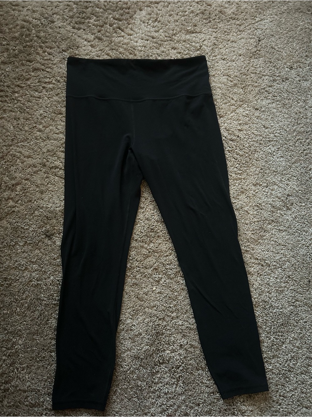 Athleta Black Ultra High-Rise Eleation 7/8 Leggings